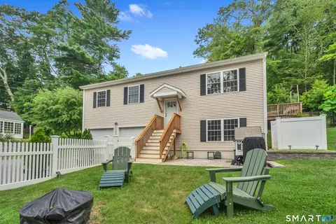 105 E Pattagansett Rd # -A, East Lyme, CT 06357 photo 2