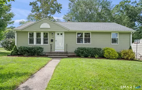 124 Hepworth St, Bristol, CT 06010