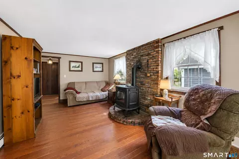 Living - Undisclosed, Suffield, CT 06078 photo 3 of 5