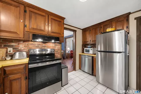 Kitchen - Undisclosed, Suffield, CT 06078 photo 4 of 4