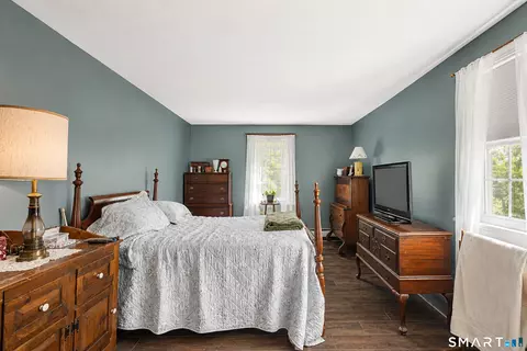 Bedroom - Undisclosed, Suffield, CT 06078 photo 7 of 9