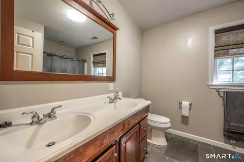 Bath - 144 Goff Rd, Wethersfield, CT 06109 photo 3 of 3