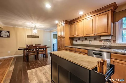 Kitchen - 144 Goff Rd, Wethersfield, CT 06109 photo 3 of 3