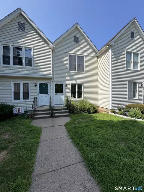 21 Silver Ln #B2, East Hartford, CT 06118