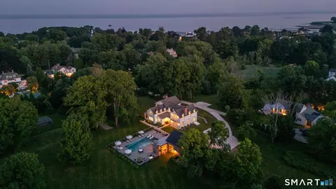 98 Banks Pl, Southport, CT 06890
