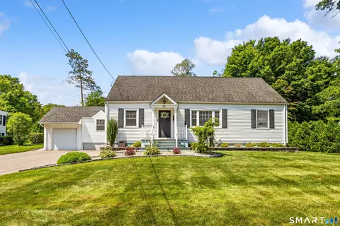 267 North St, Watertown, CT 06795