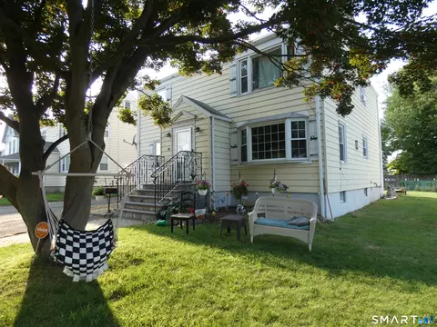 84 Euerle St, Stratford, CT 06614