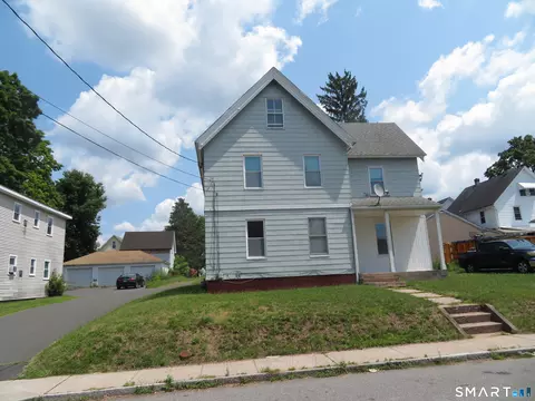 49 Winter St, Manchester, CT 06040