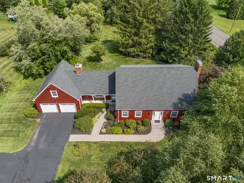 View/Area - 165 Randall Dr, Suffield, CT 06078 photo 4 of 4
