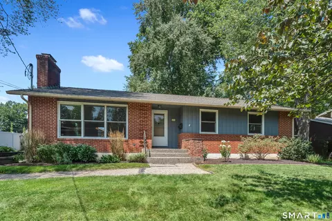 20 Haynes Rd, West Hartford, CT 06117