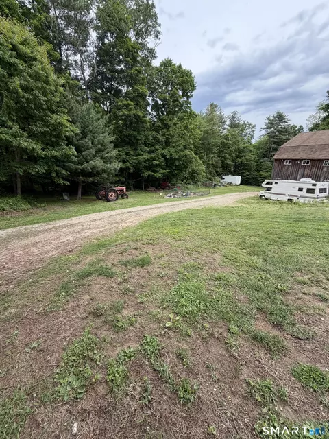 1318 Litchfield Tpke, New Hartford, CT 06057