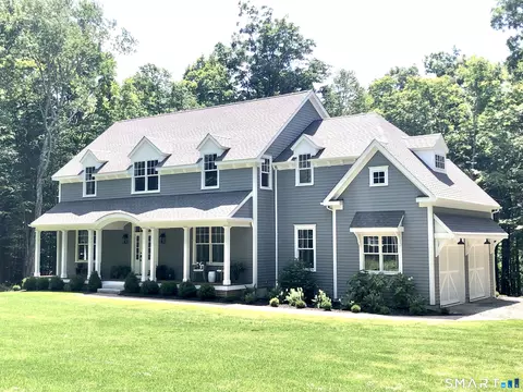Exterior - 14 Gate Post Ln, Bantam, CT 06750 photo 2 of 5