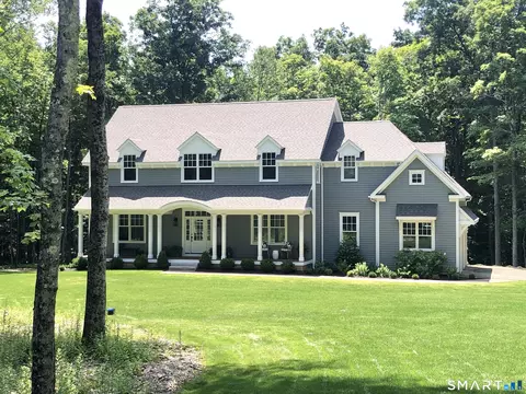 Exterior - 14 Gate Post Ln, Bantam, CT 06750 photo 5 of 5