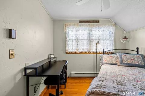 Bedroom - 19 Hickory Dr, Ledyard, CT 06339 photo 3 of 5