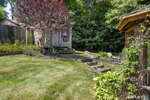 Exterior - 19 Hickory Dr, Ledyard, CT 06339 photo 13 of 14