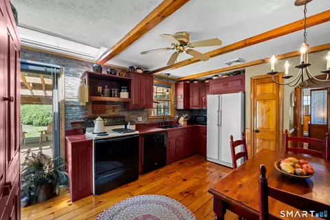 Kitchen - 19 Hickory Dr, Ledyard, CT 06339 photo 3 of 4