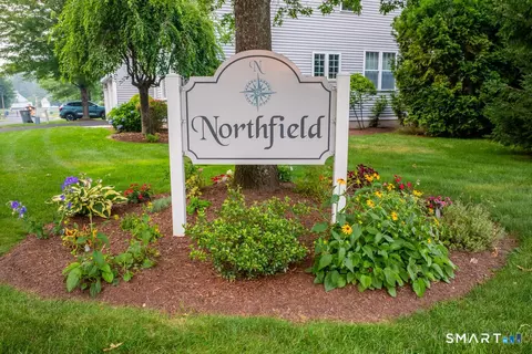 7 Bradley St #19, Plainville, CT 06062