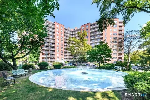 91 Strawberry Hill Ave #235, Stamford, CT 06902