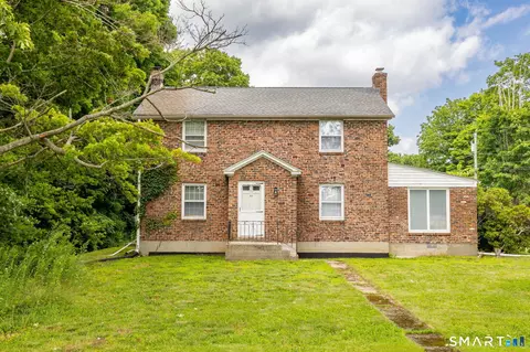 64 Broadway St, Colchester, CT 06415