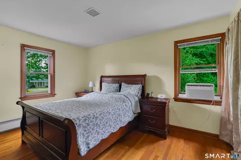 Bedroom - 39 Pendleton Rd, Preston, CT 06365 photo 4 of 8