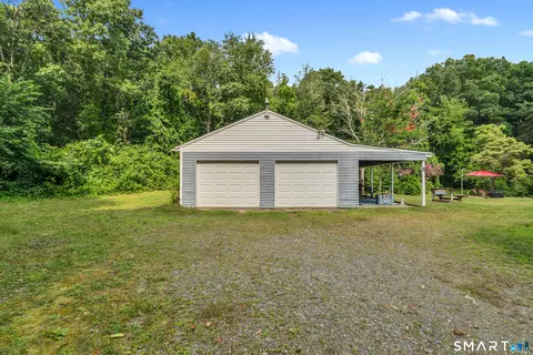 Exterior - 39 Pendleton Rd, Preston, CT 06365 photo 4 of 7