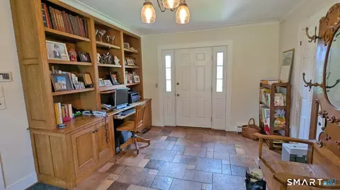 Entry Way - 355 Wall St, Hebron, CT 06248 photo 2 of 4