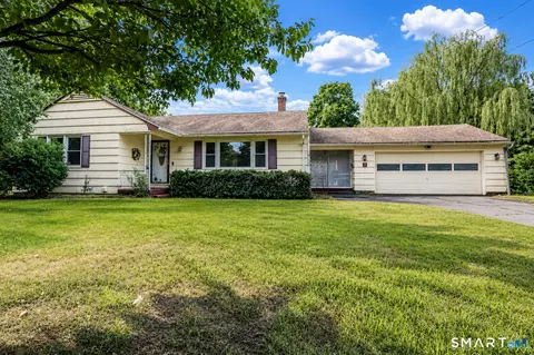 3 Swanson Dr, Bristol, CT 06010