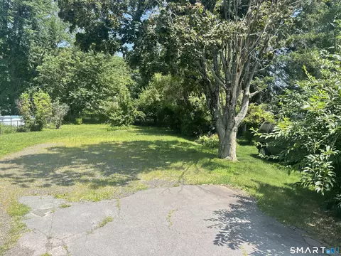Exterior - 63 Thompson St, Hamden, CT 06518 photo 2 of 2