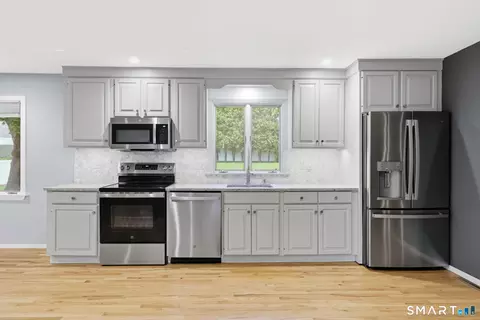 Kitchen - 19 Johnson Rd, Wallingford, CT 06492 photo 1 of 4