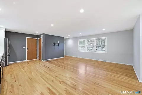 Living - 19 Johnson Rd, Wallingford, CT 06492 photo 5 of 7
