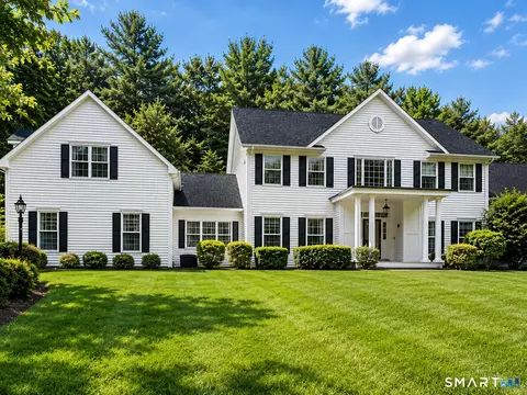 957 Roxbury Rd, Southbury, CT 06488
