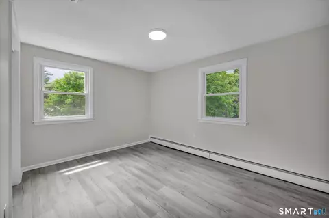 Bedroom - 22 Settler Cir, Windsor, CT 06095 photo 4 of 8