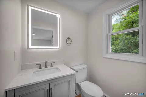 Bath - 22 Settler Cir, Windsor, CT 06095 photo 3 of 3