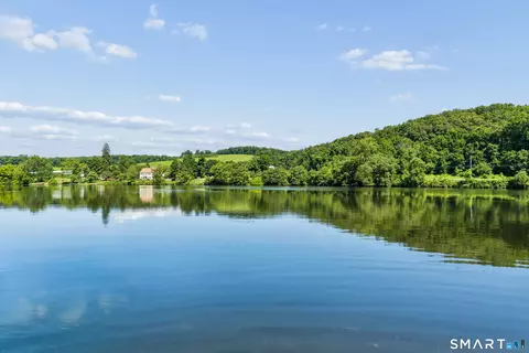 View/Area - 52 Housatonic Dr, Sandy Hook, CT 06482 photo 6 of 8