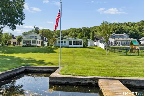 Exterior - 52 Housatonic Dr, Sandy Hook, CT 06482 photo 8 of 8