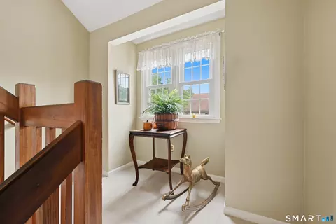 Entry Way - Undisclosed, Brookfield, CT 06804 photo 5 of 6