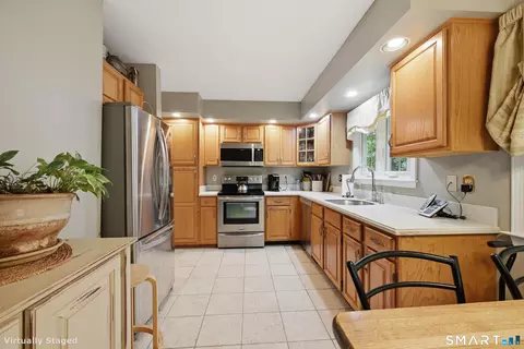 Kitchen - Undisclosed, Brookfield, CT 06804 photo 3 of 3