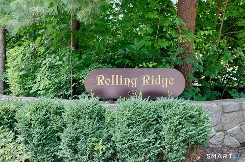 50 Aiken St #422, Norwalk, CT 06851