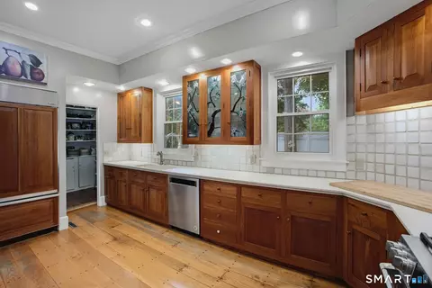 Kitchen - 40 Main St, Plainfield, CT 06374 photo 2 of 2