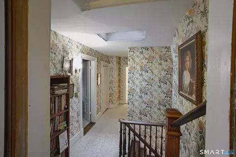 Entry Way - 40 Main St, Plainfield, CT 06374 photo 9 of 10