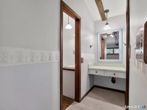 Entry Way - 22 Codfish Ln, Weston, CT 06883 photo 2 of 2