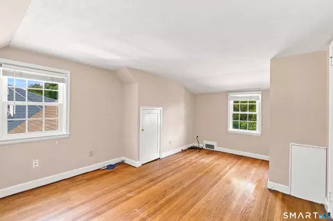 Bedroom - 866 Ridge Rd, Wethersfield, CT 06109 photo 3 of 4