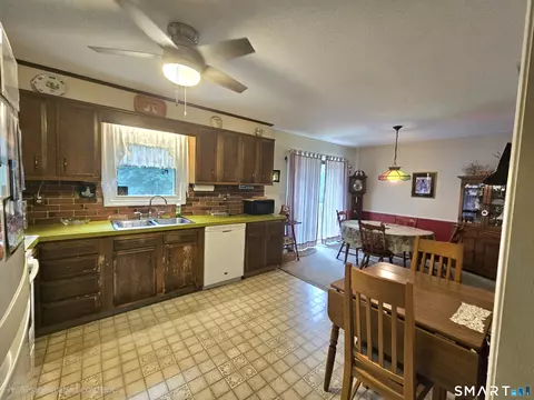 Kitchen - 37 Henry Rd, Killingly, CT 06239 photo 2 of 2