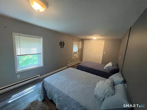 Bedroom - 91 White Rd, Ellington, CT 06029 photo 4 of 6