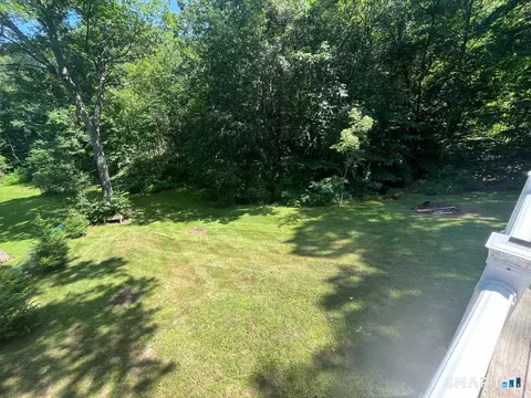 Exterior - 91 White Rd, Ellington, CT 06029 photo 8 of 9