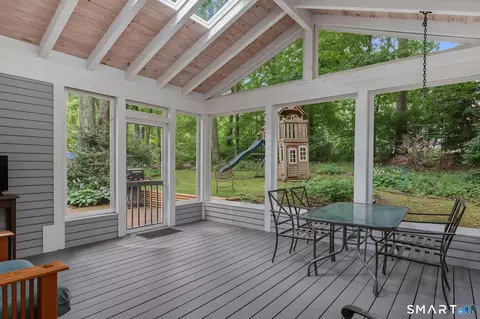 Exterior - 25 Knob Hill Rd, Madison, CT 06443 photo 4 of 12