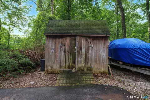 Exterior - 25 Knob Hill Rd, Madison, CT 06443 photo 11 of 12