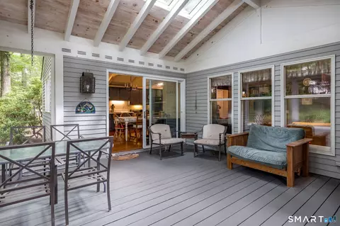 Exterior - 25 Knob Hill Rd, Madison, CT 06443 photo 5 of 12