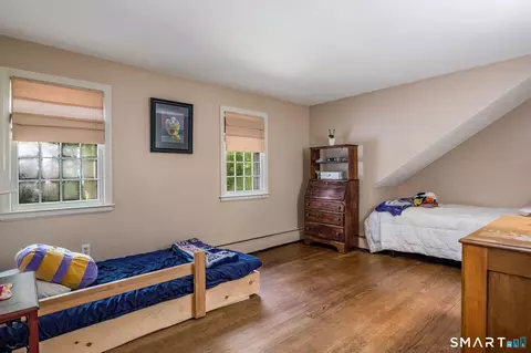 Bedroom - 25 Knob Hill Rd, Madison, CT 06443 photo 4 of 7