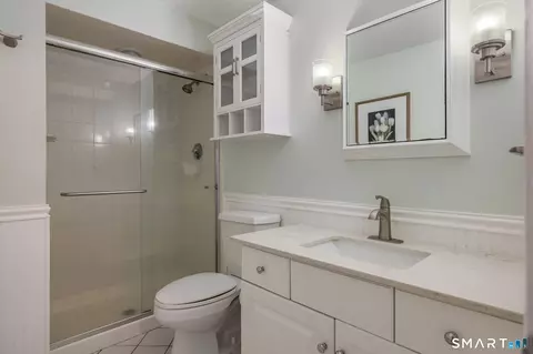 Bath - 25 Knob Hill Rd, Madison, CT 06443 photo 1 of 3